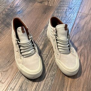 DC - WOMENS EVAN HI LE SHOES - DC-ADJS300189